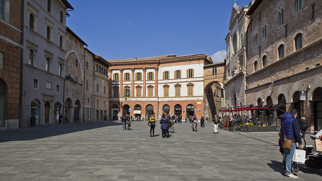 Piazza della Repubblica a Foligno
