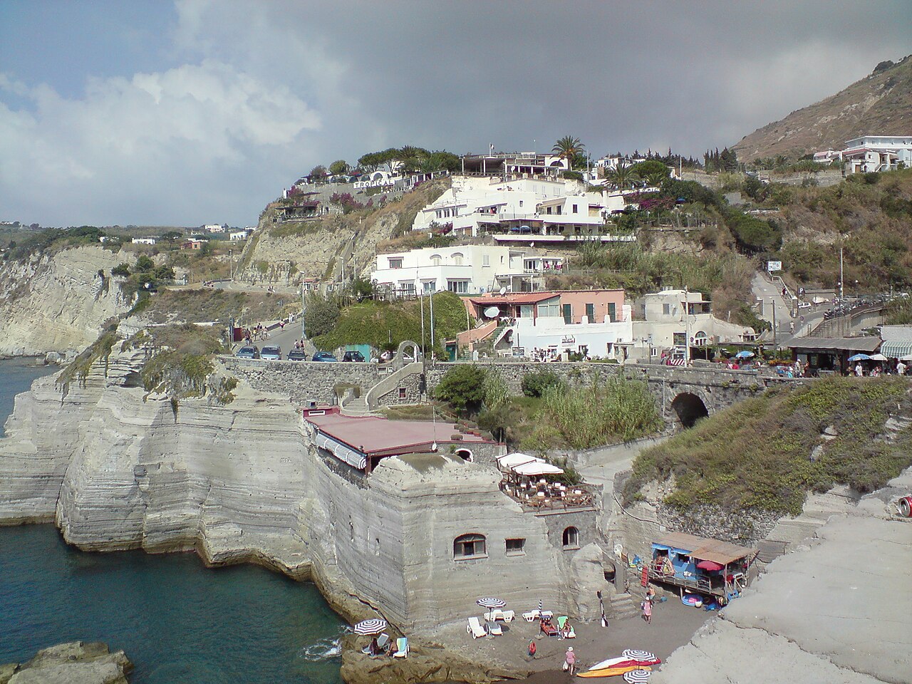 Il borgo di Sant'Angelo sull'isola d'Ischia