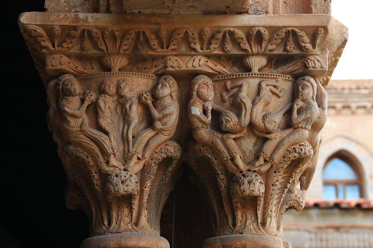 Il chiostro dei benedettini a Monreale