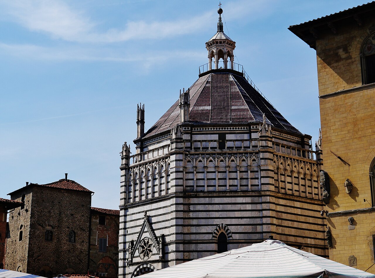Il battistero di San Giovanni in Corte a Pistoia