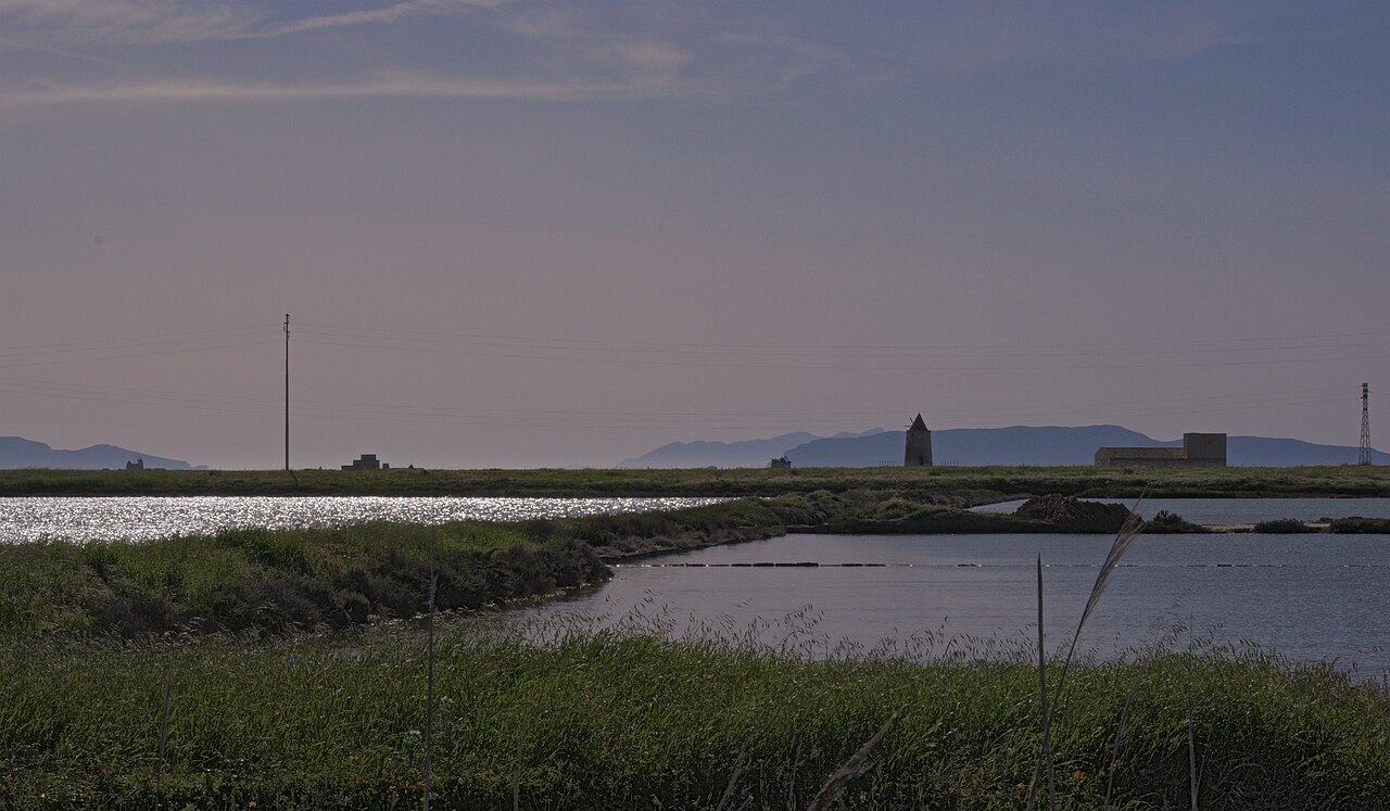 Le saline di Trapani con i mulini a vento