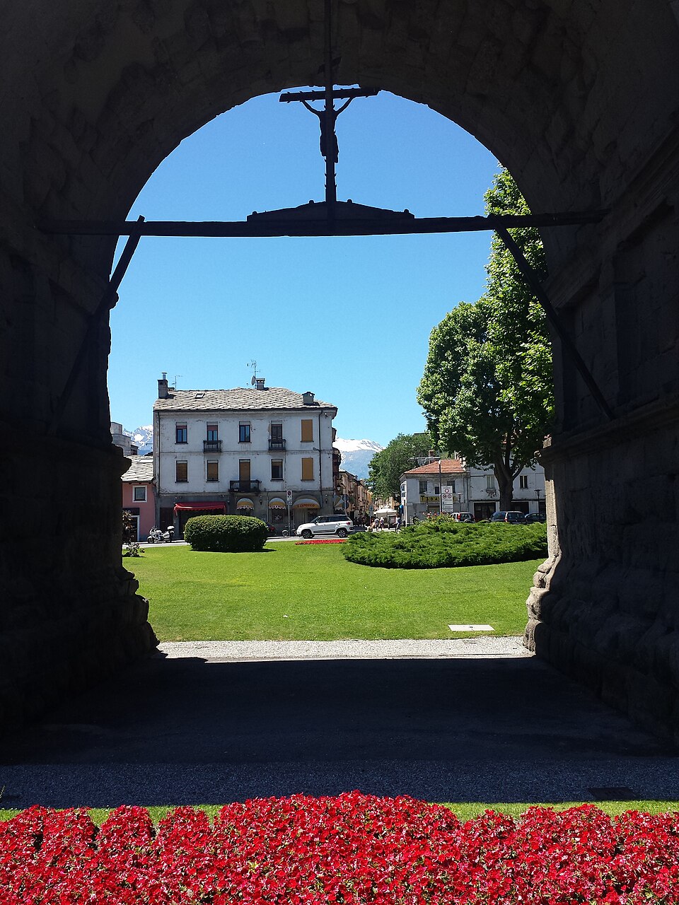 Arco di Augusto, Aosta