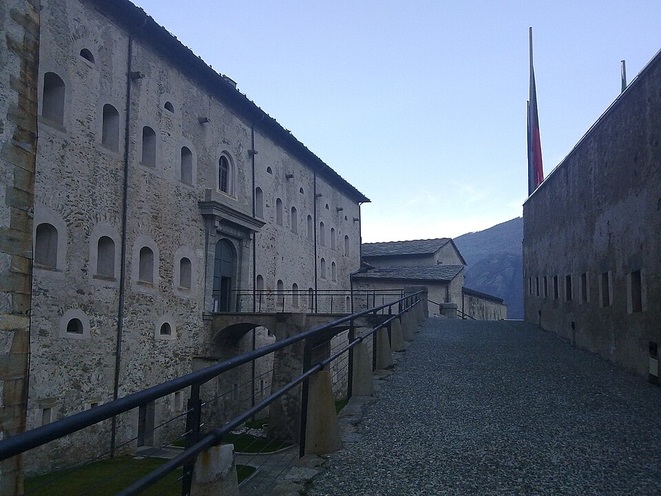 Belvedere del Forte, Bard