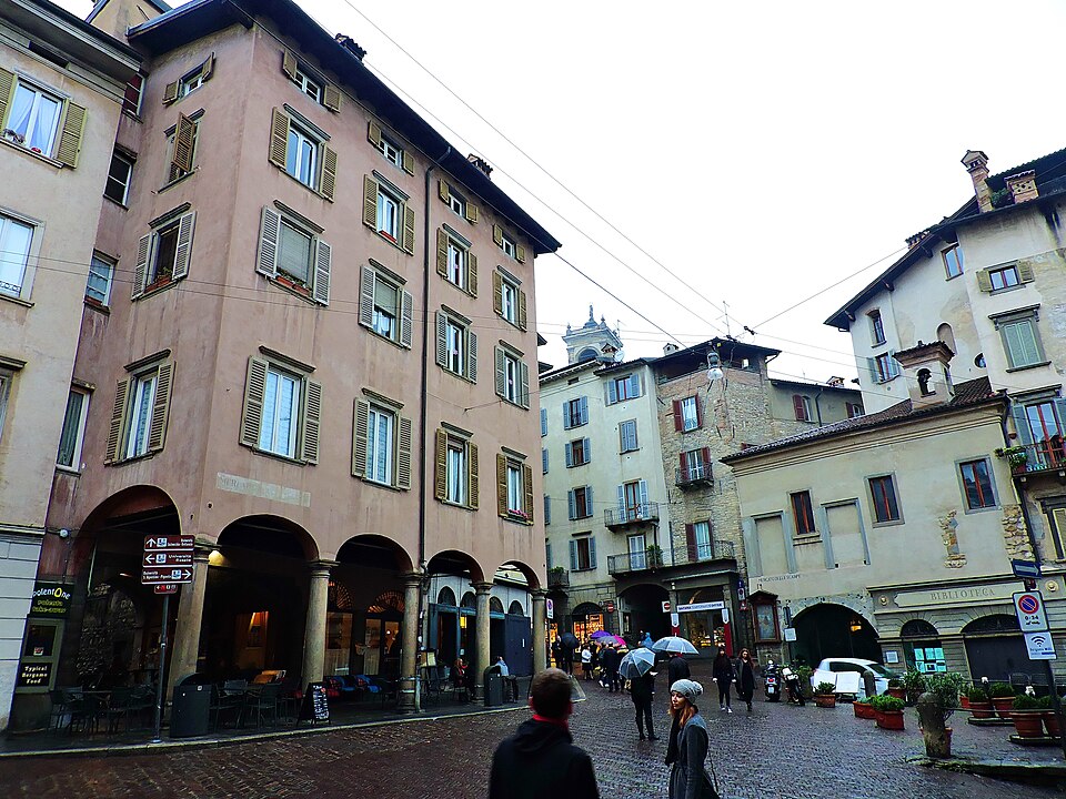 Funicolare – Piazza Mercato delle Scarpe, Bergamo