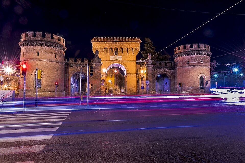 Porta Saragozza, Bologna