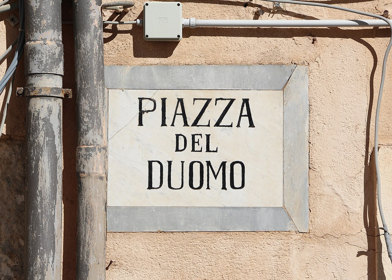 Piazza Duomo, Cefalù