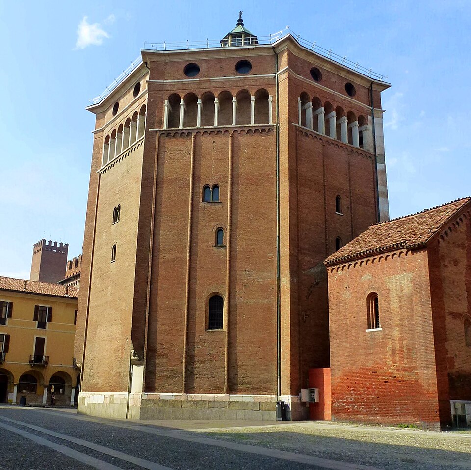 Battistero, Cremona
