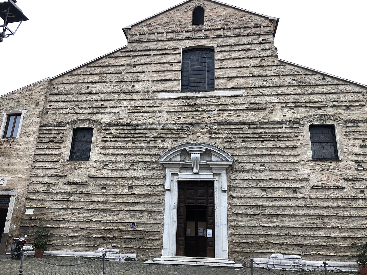Chiesa di San Paterniano, Fano