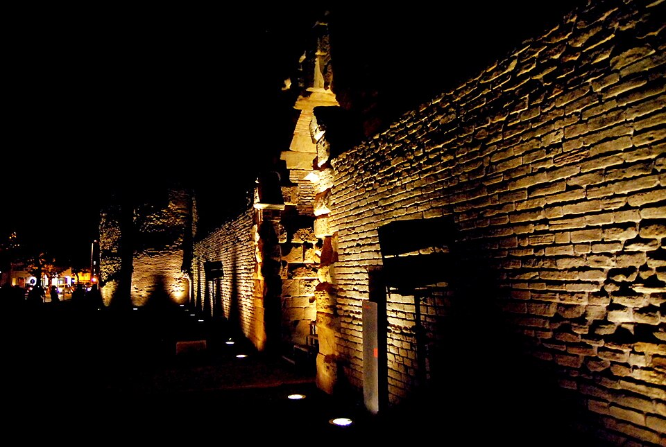 Mura augustee, Fano