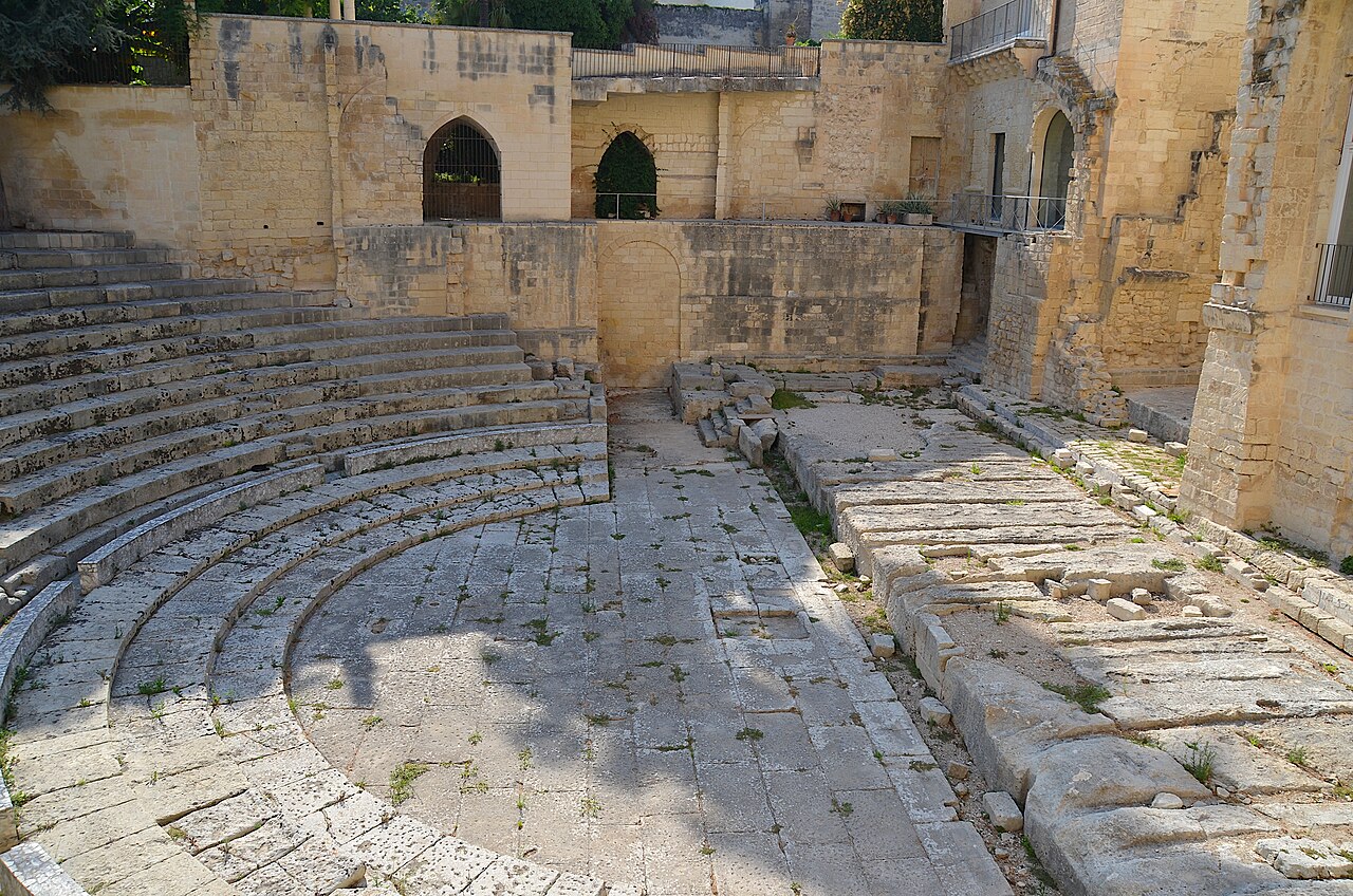 Teatro romano di Lecce, Lecce