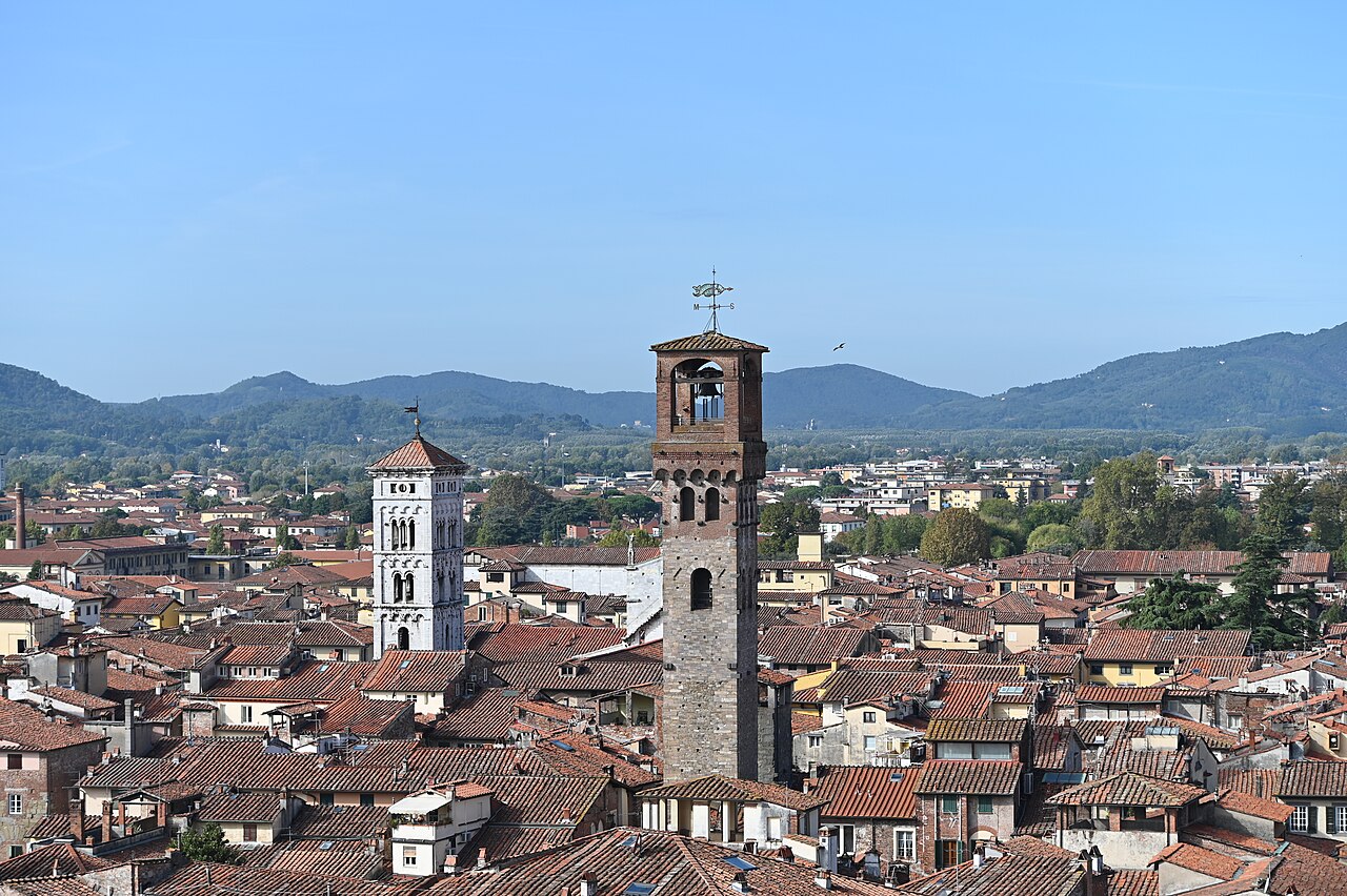 Torre delle Ore, Lucca