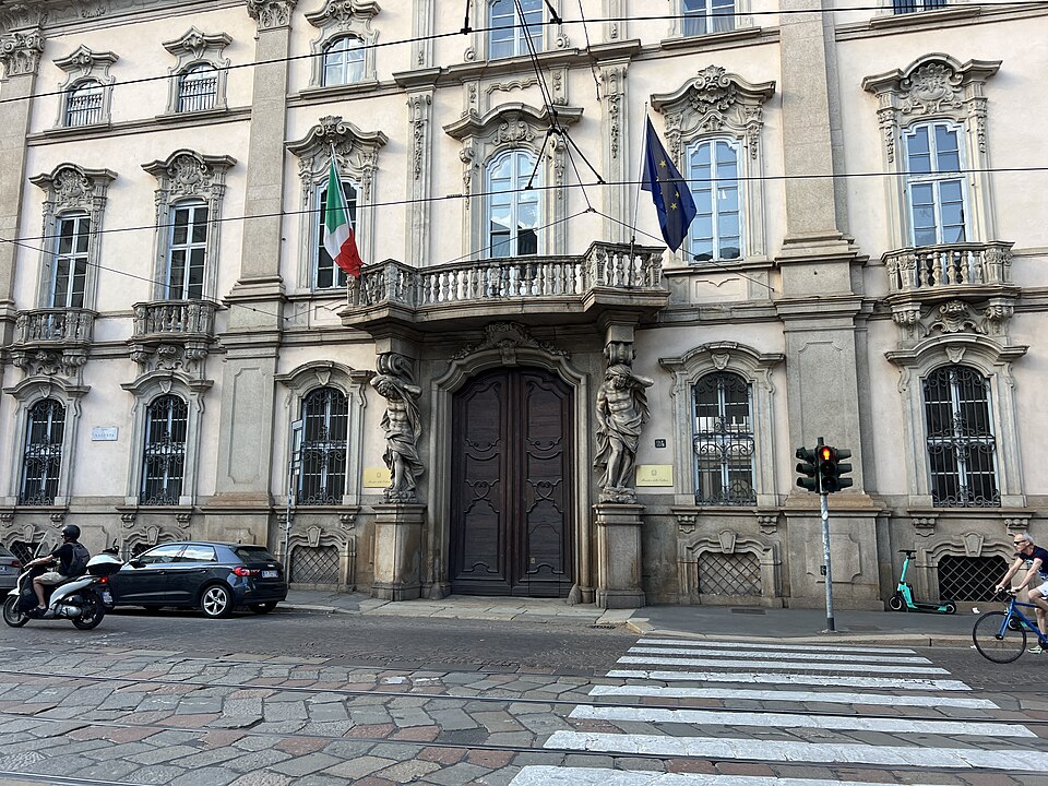 Palazzo Litta, Milano