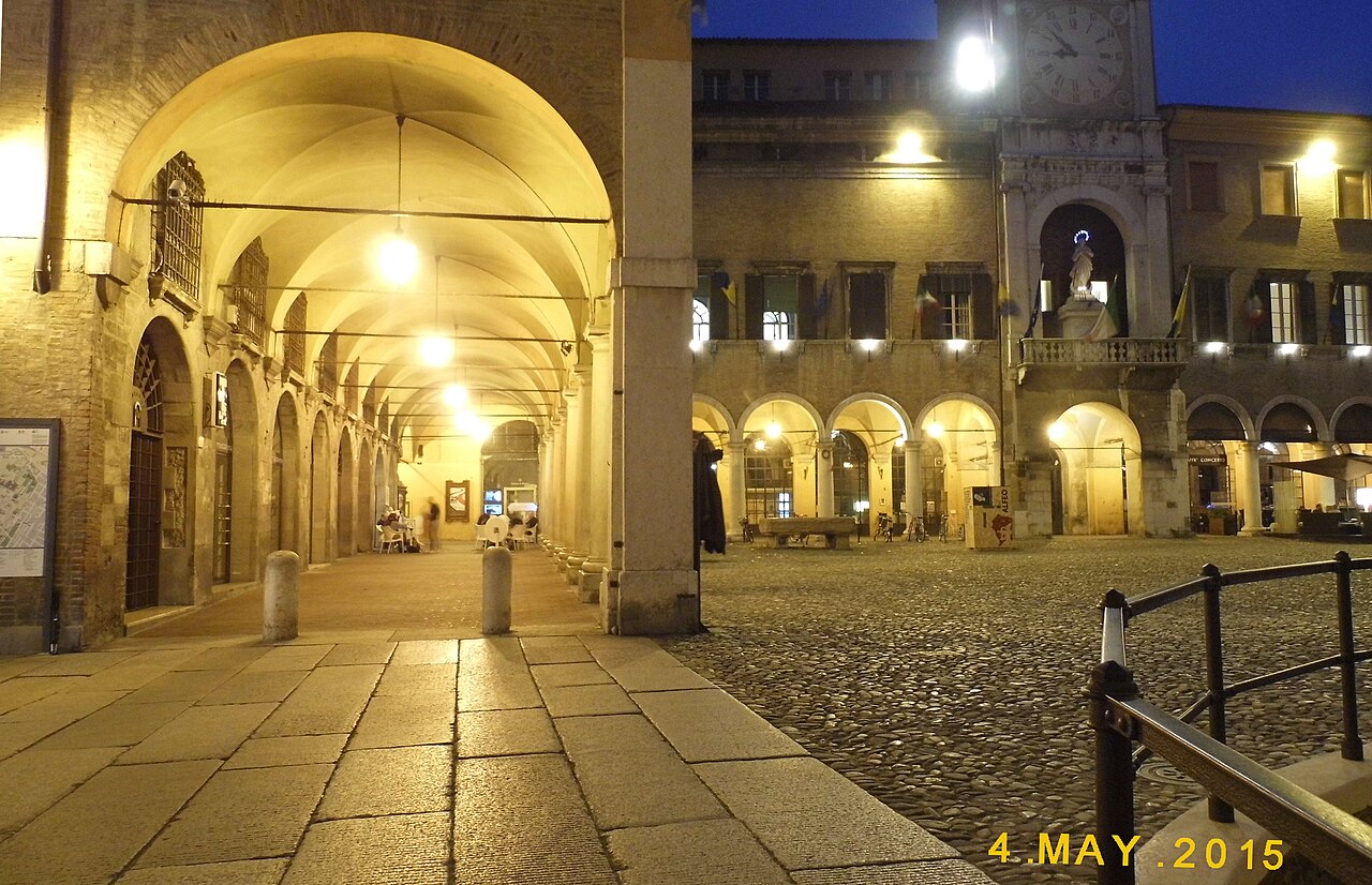 Piazza Grande, Modena