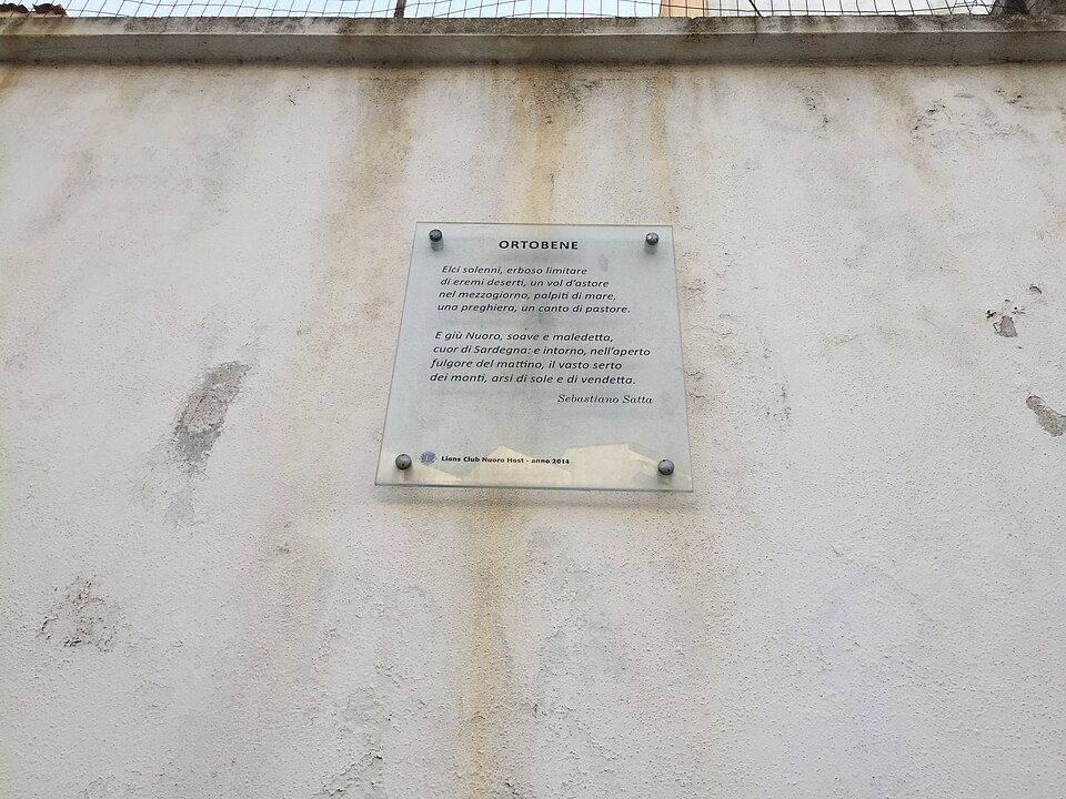 Piazza Satta, Nuoro
