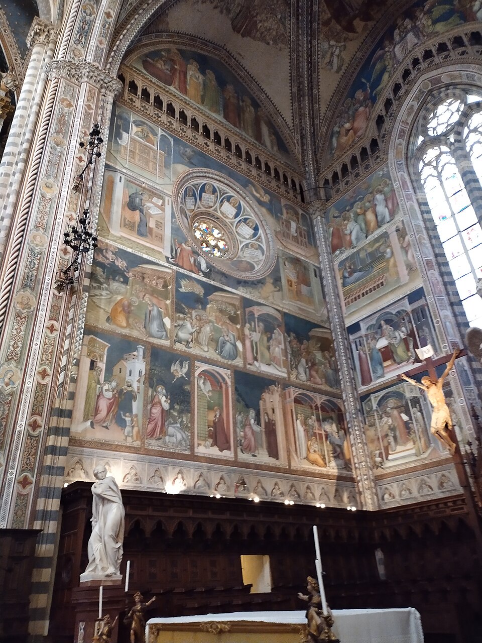 Duomo di Orvieto, Orvieto