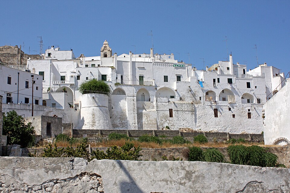 Palazzo di Città e San Francesco, Ostuni