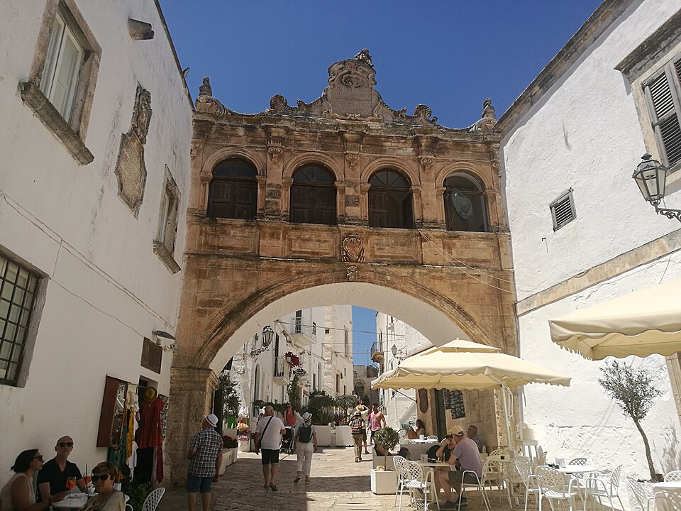 Arco Scoppa, Ostuni