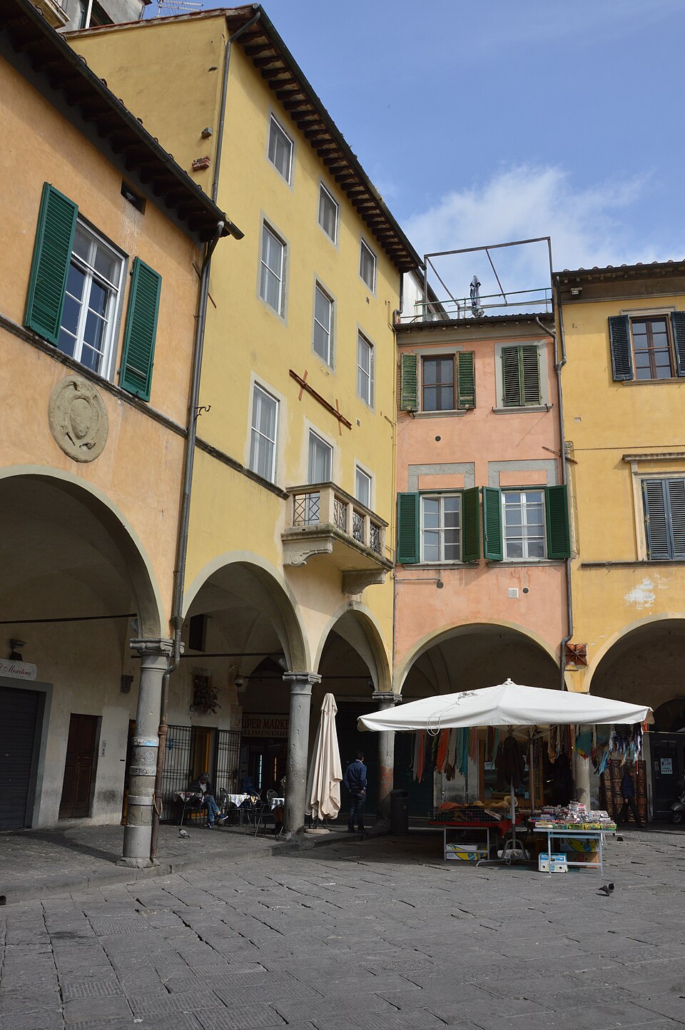 Piazza delle Vettovaglie, Pisa