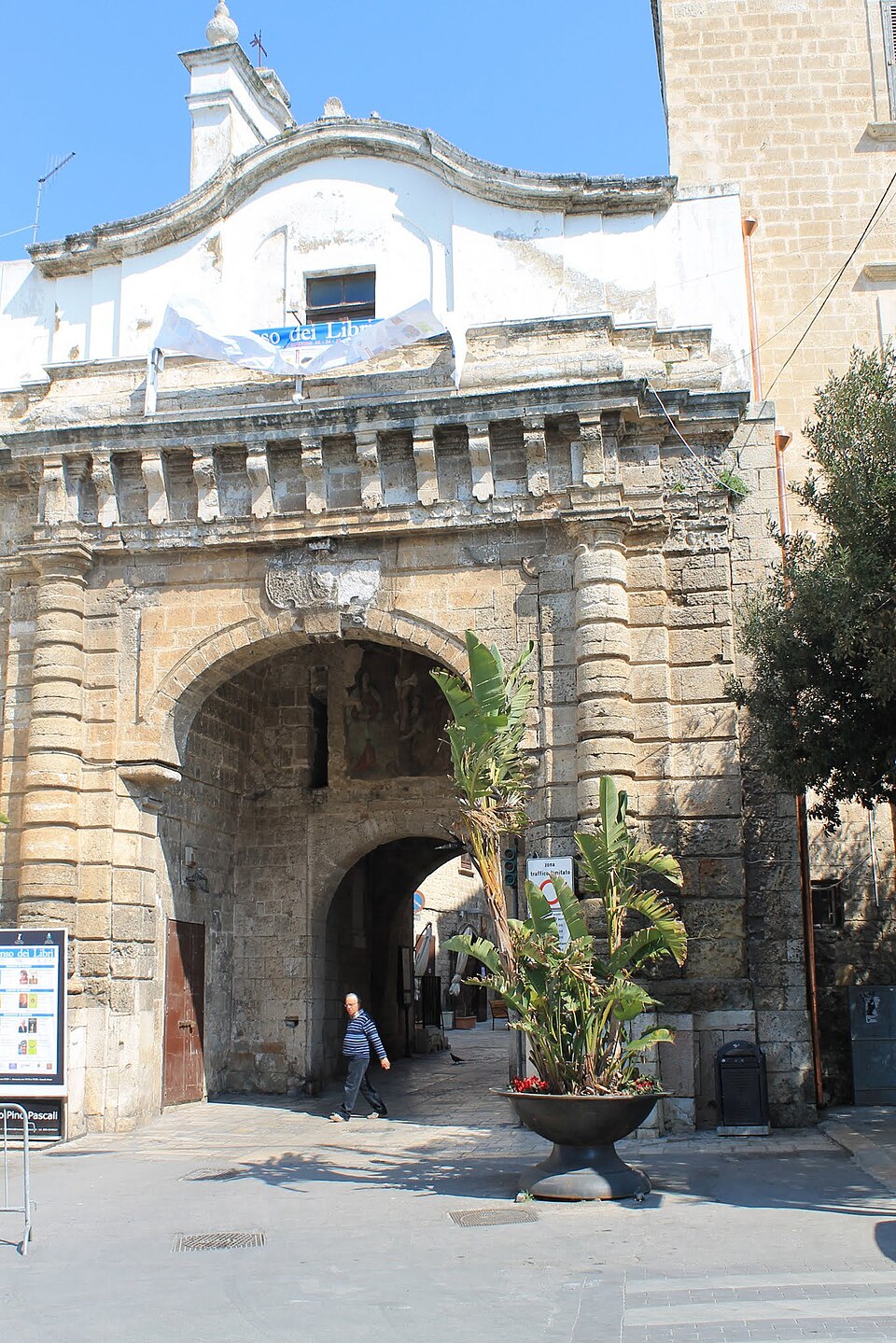 Arco Marchesale, Polignano a Mare