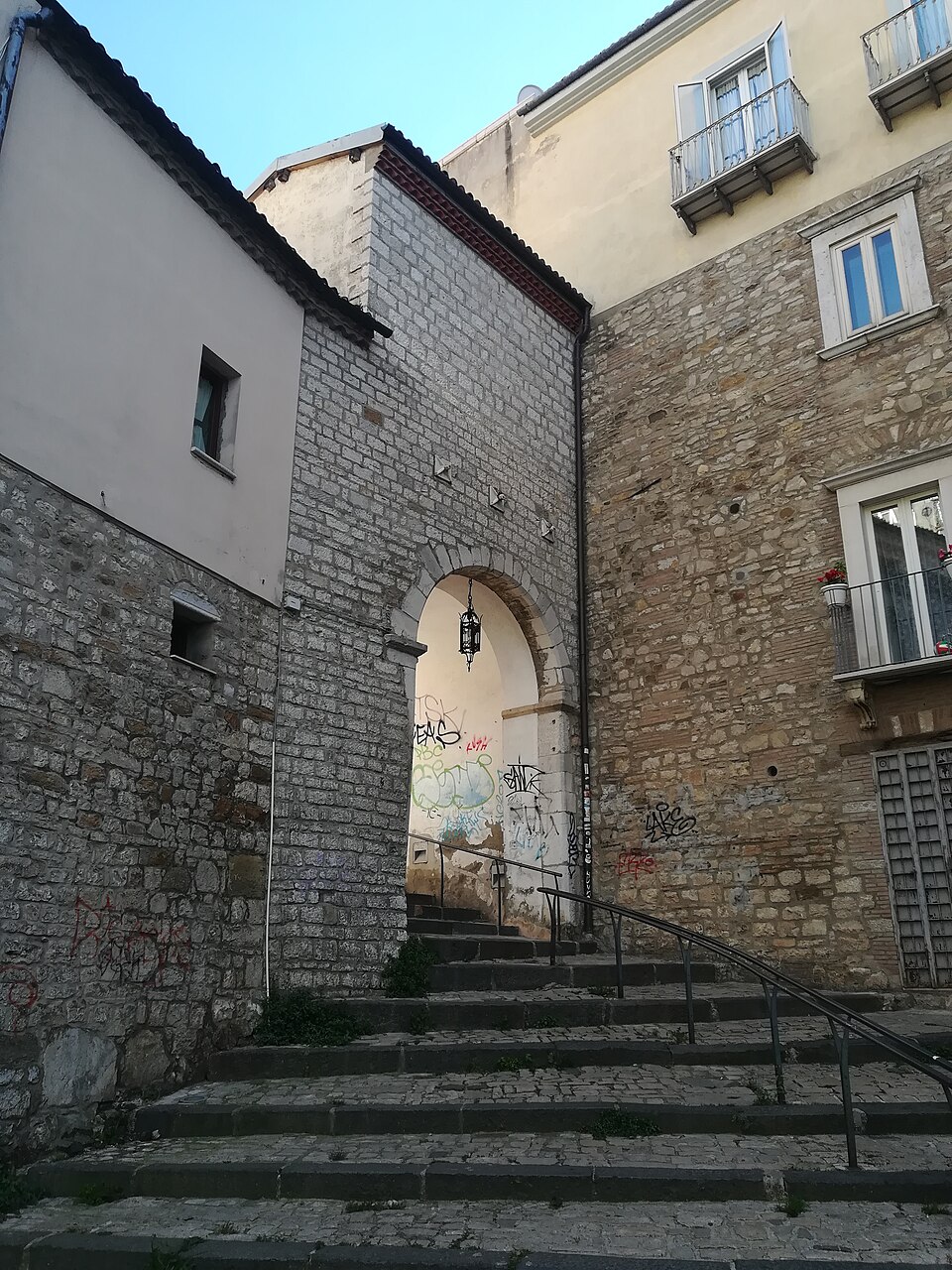 Porta San Giovanni, Potenza