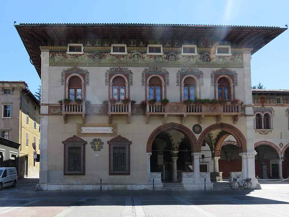 Piazza Rosmini, Rovereto