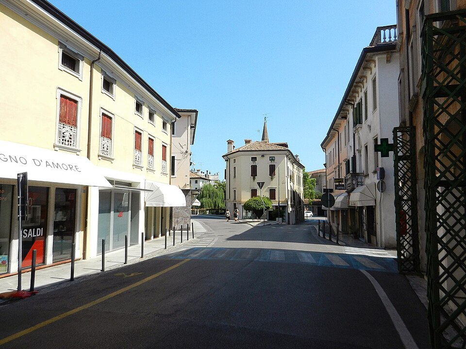 Via Garibaldi, Sacile