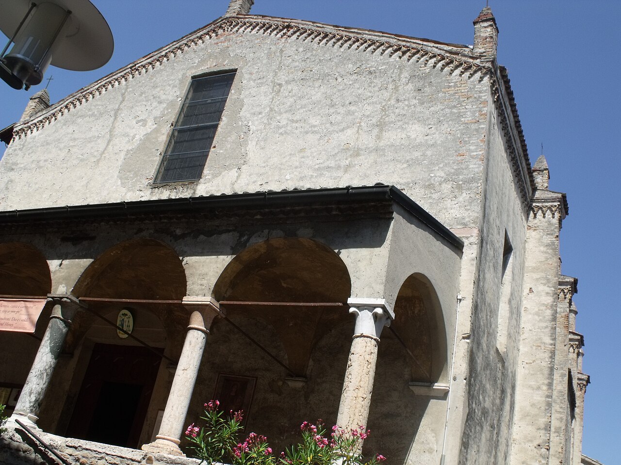 Chiesa di Santa Maria Maggiore, Sirmione