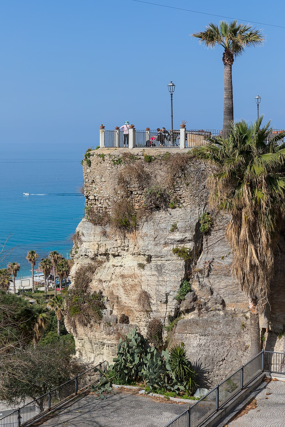 Affaccio di Piazza del Cannone, Tropea