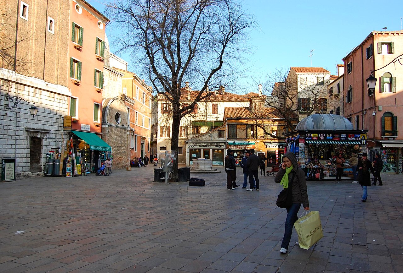 Campo Santi Apostoli, Venezia