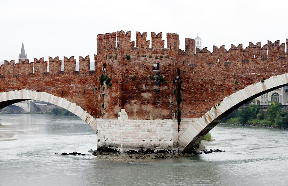 Ponte Scaligero, Verona