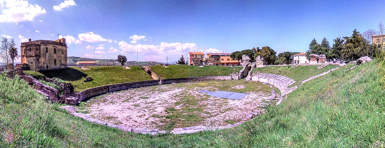 Anfiteatro di Larino, Larino