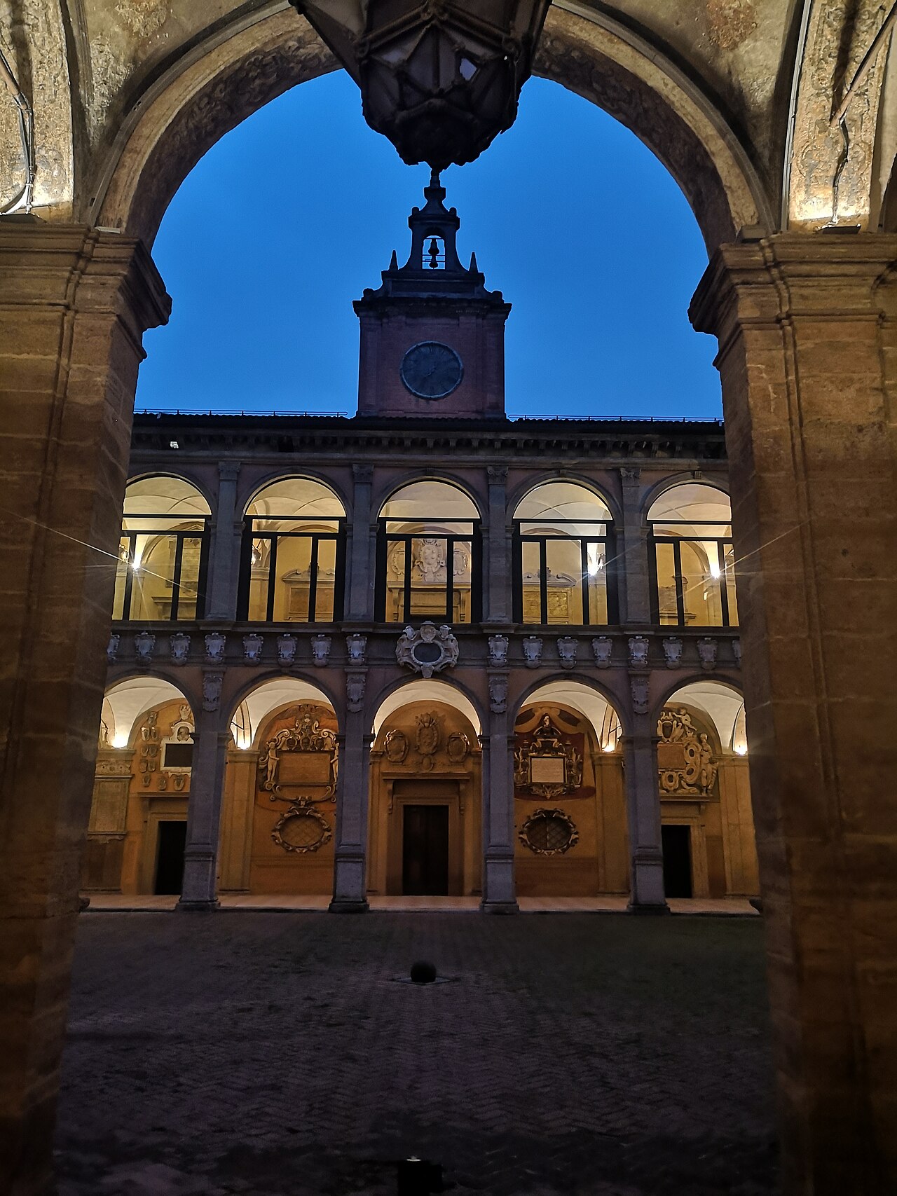 Archiginnasio, Bologna