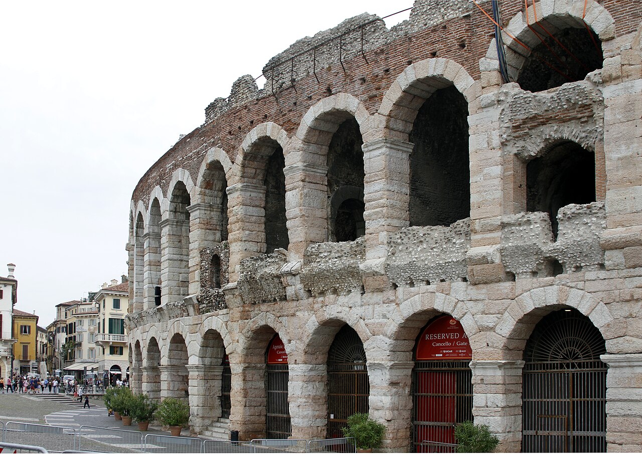 Arena di Verona, Verona