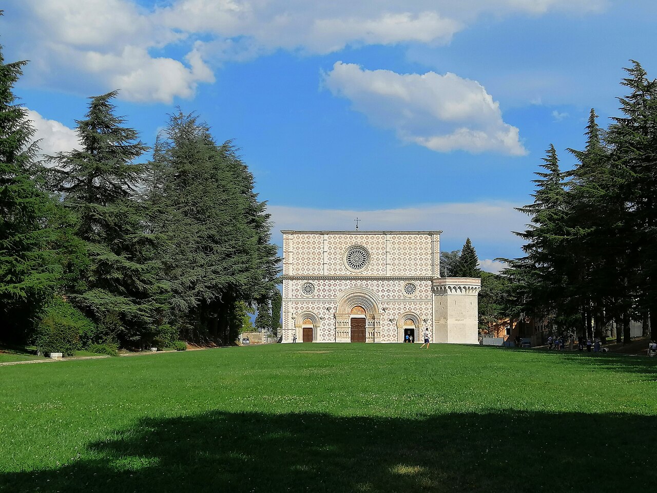 Collemaggio, L'Aquila