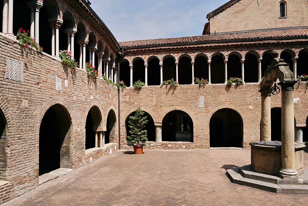 Santo Stefano, Bologna