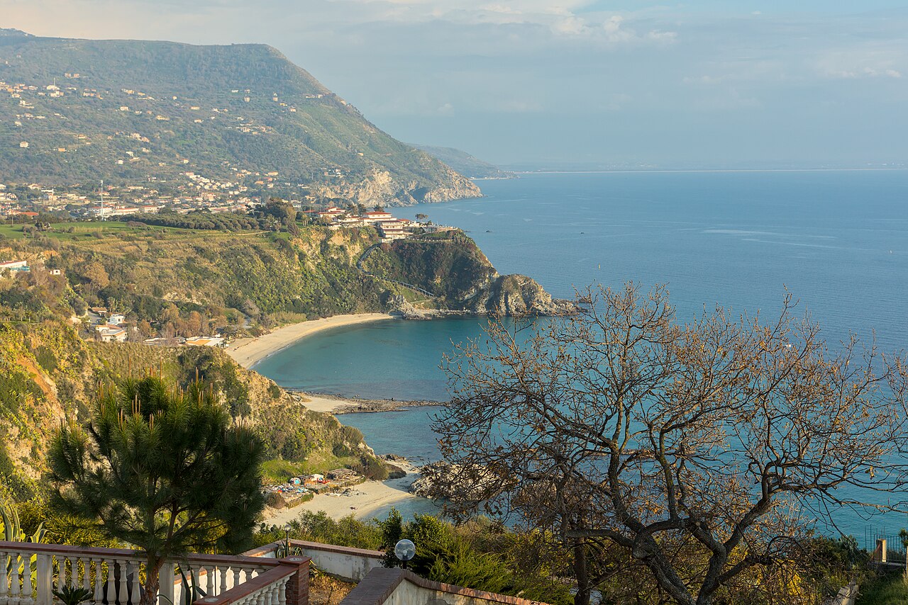 Capo Vaticano, Ricadi