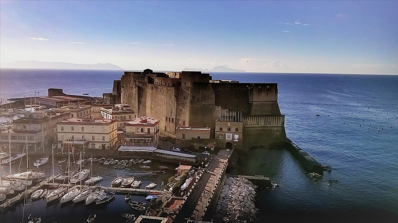 Castel dell'Ovo, Napoli