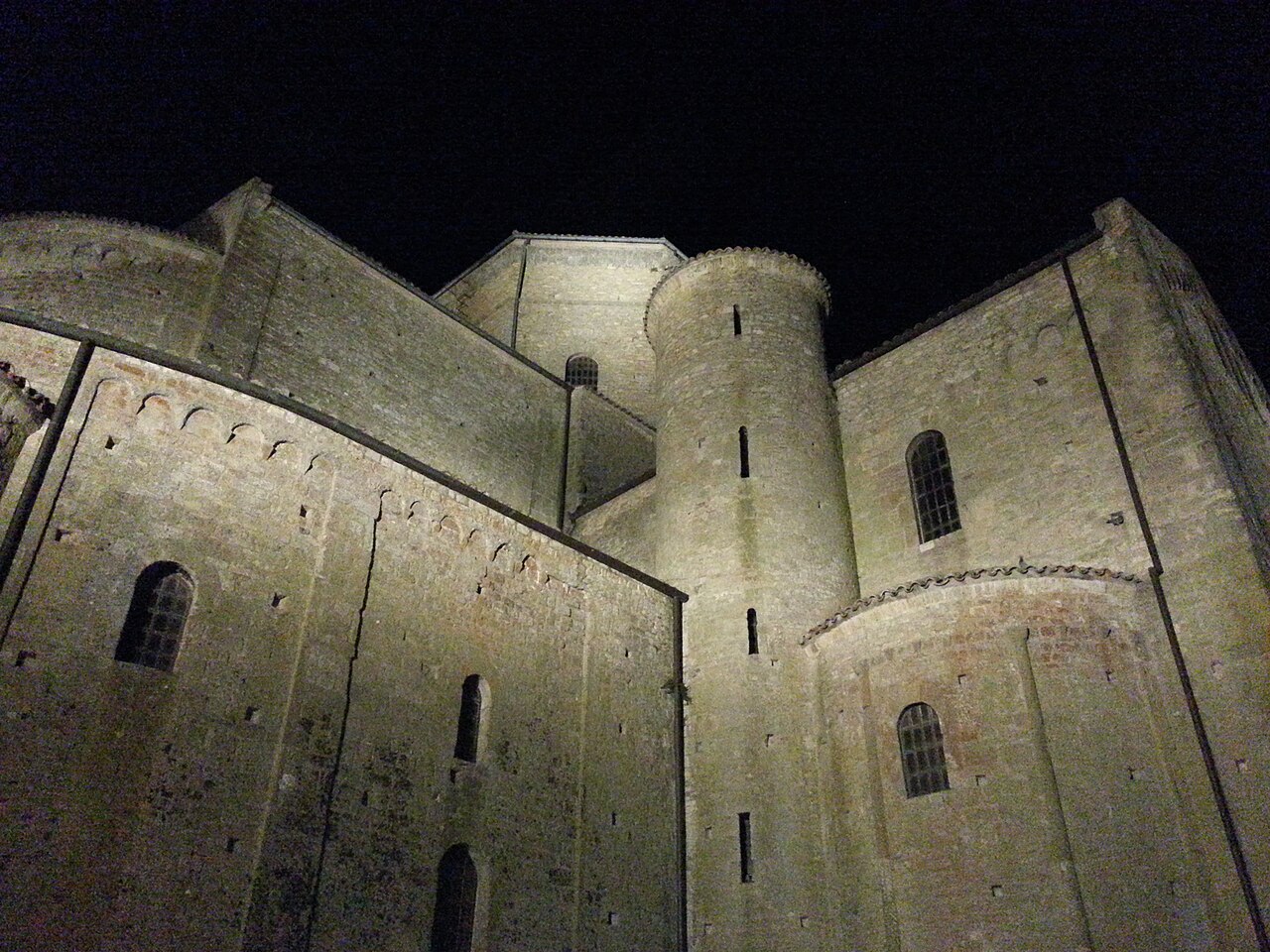 Cattedrale di Acerenza, Acerenza
