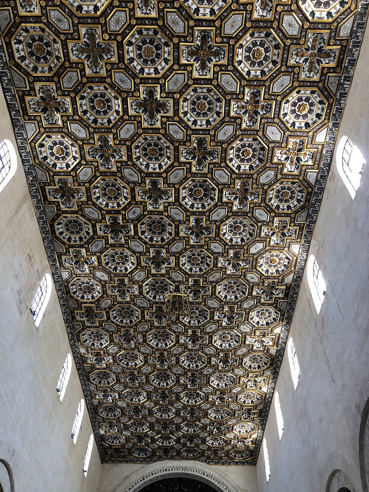 Cattedrale di Otranto, Otranto