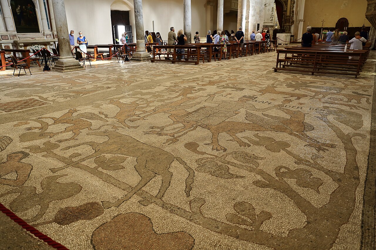 Cattedrale di Otranto, Otranto