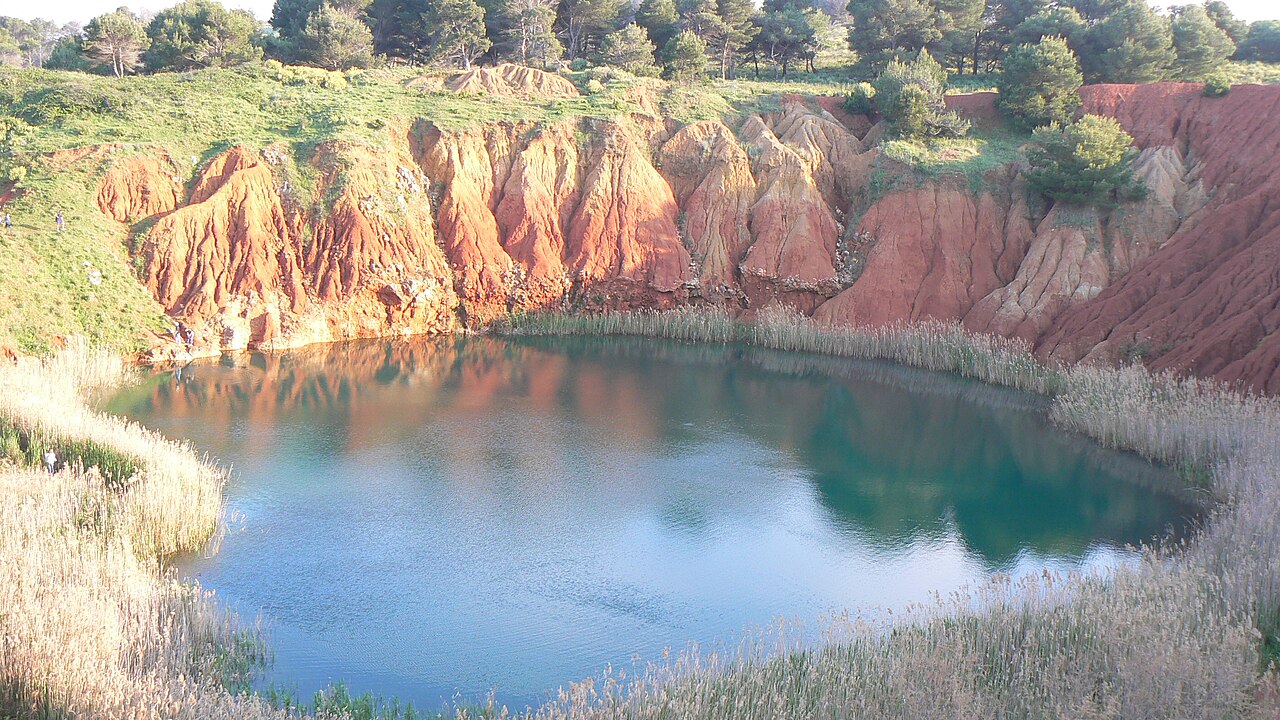 Cava di bauxite, Otranto