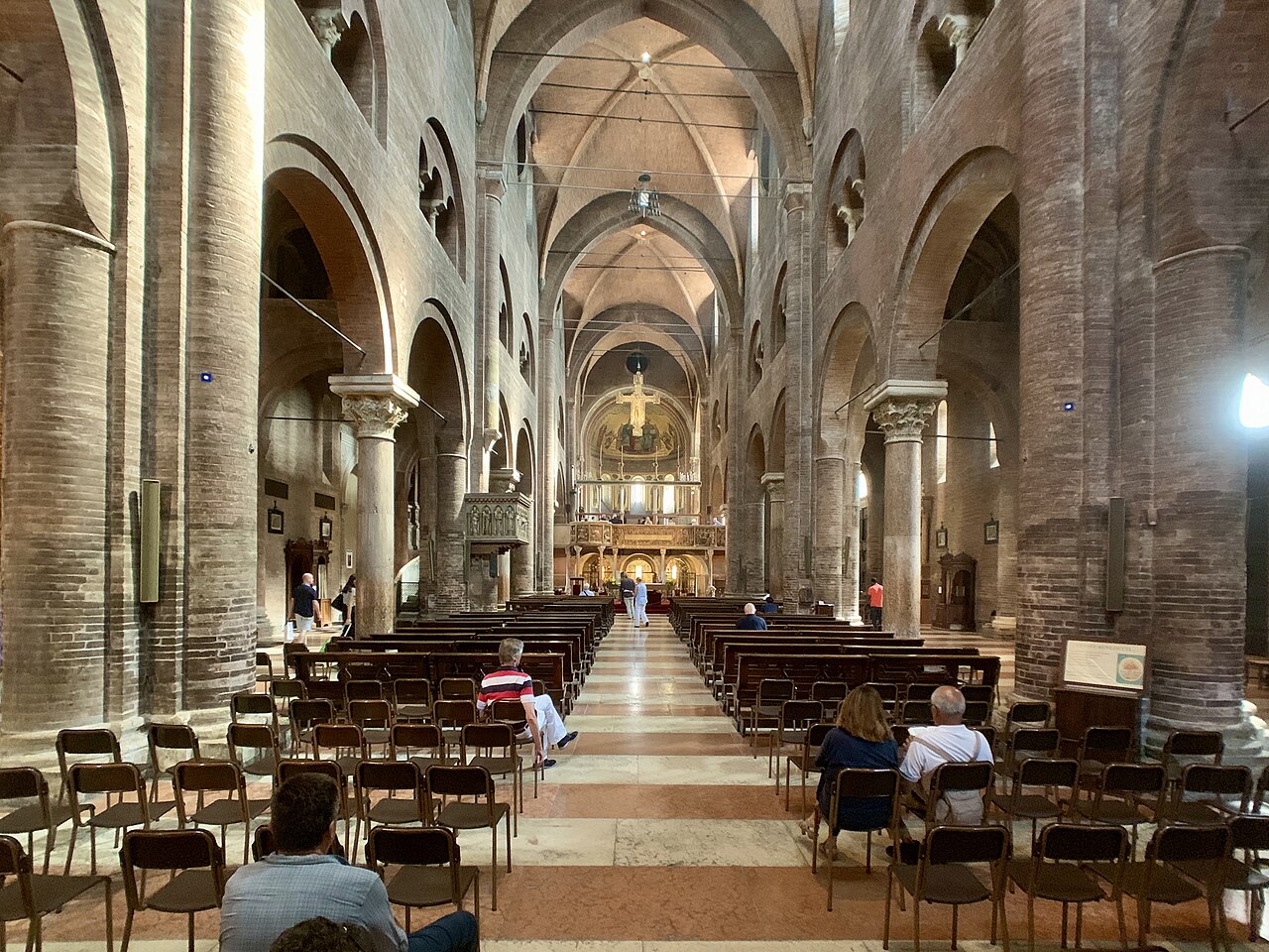 Duomo di Modena, Modena
