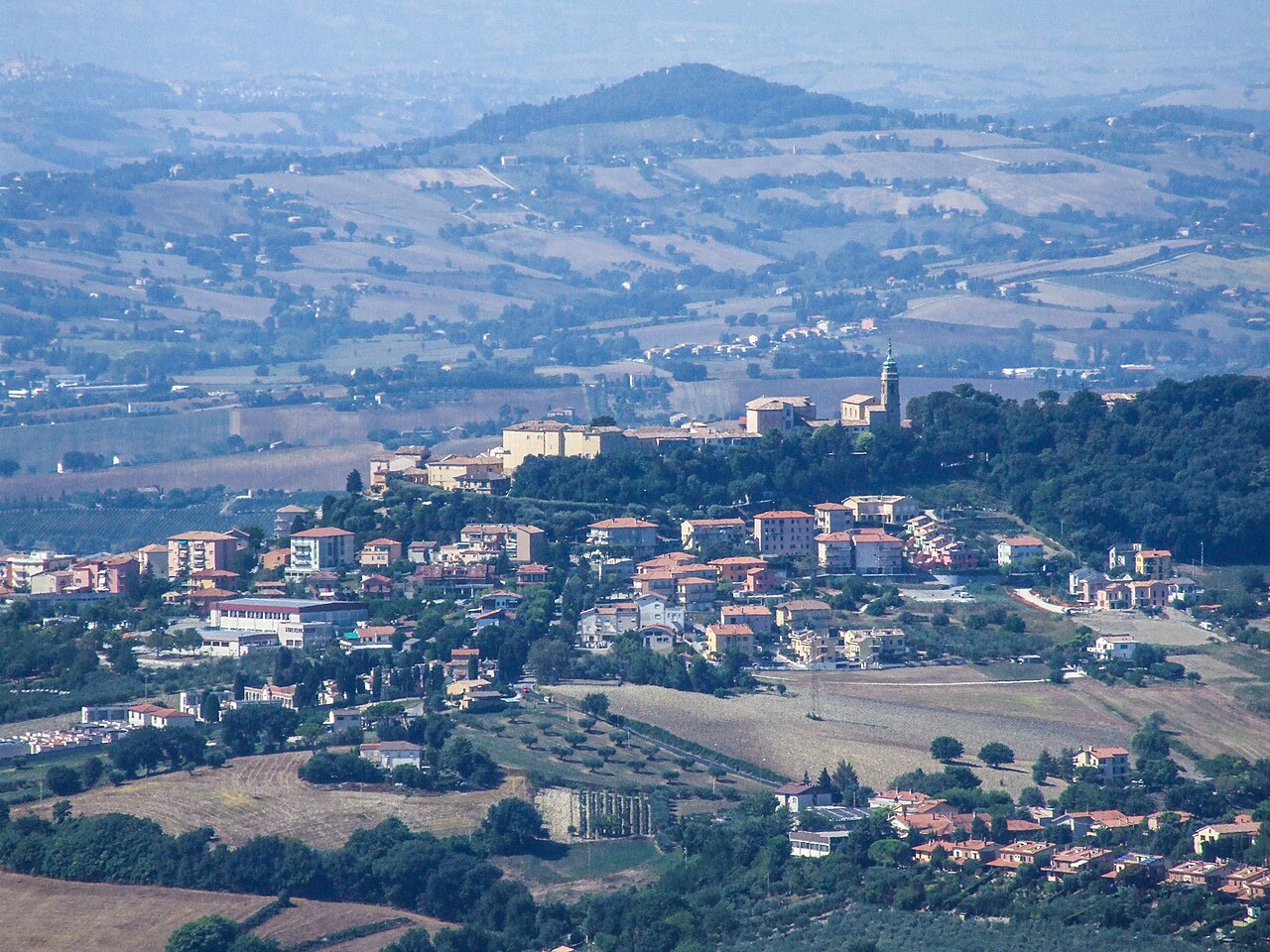 Grotte di Camerano, Camerano