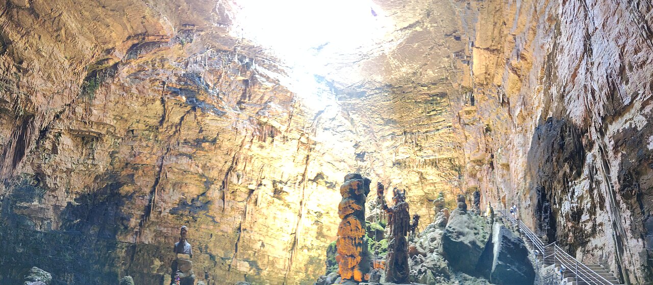 Grotte di Castellana e Grotta Bianca