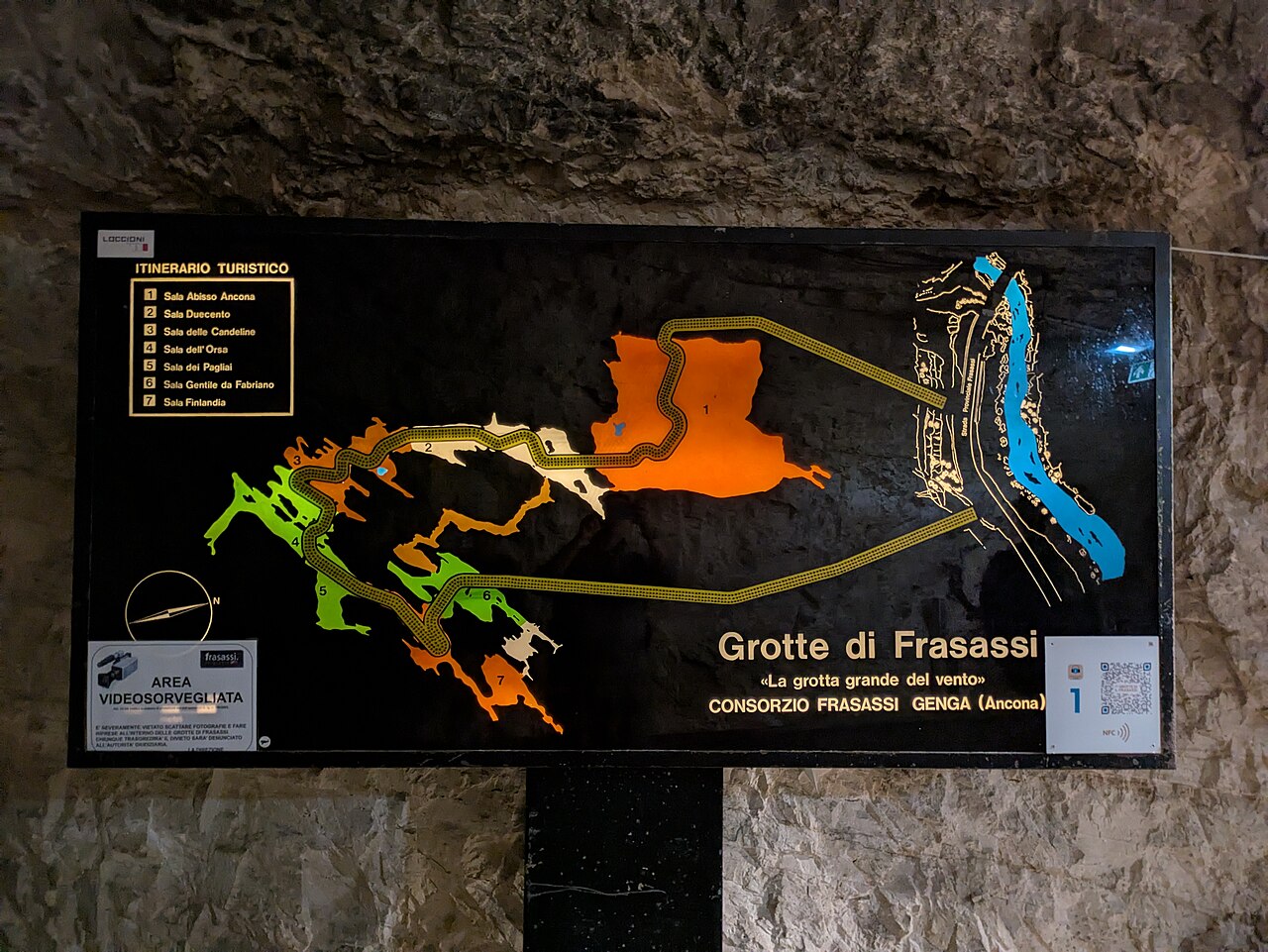 Grotte di Frasassi, Genga
