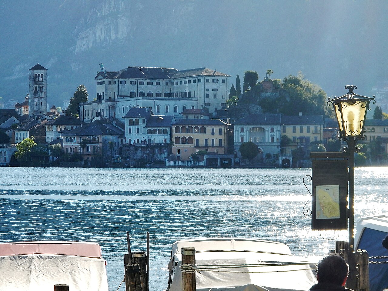 Isola di San Giulio, Orta San Giulio