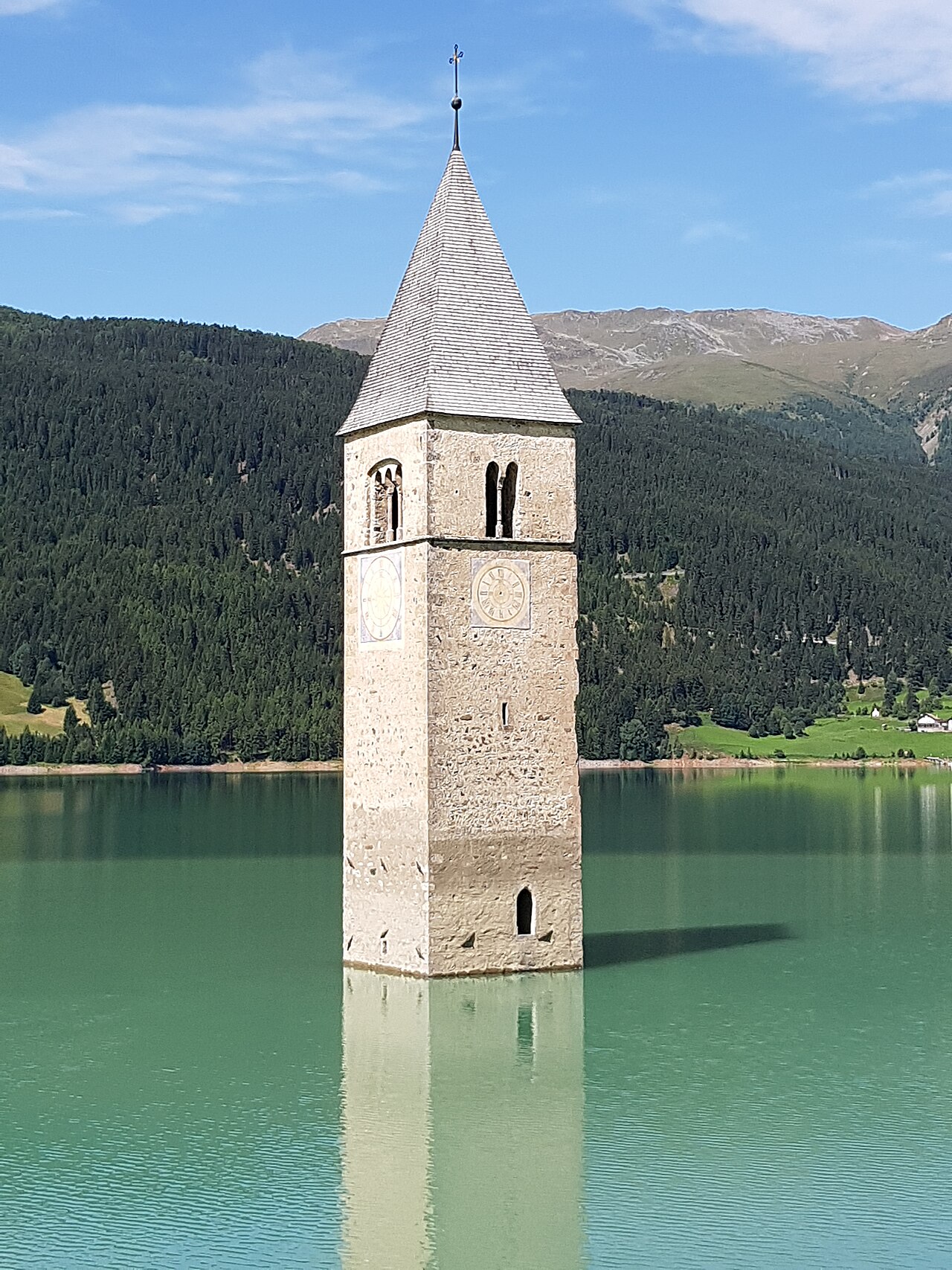 Lago di Resia e il campanile sommerso