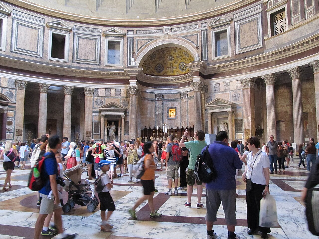 Pantheon, Roma