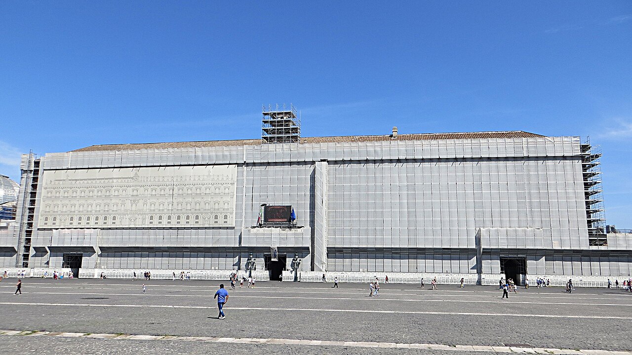Piazza del Plebiscito, Napoli