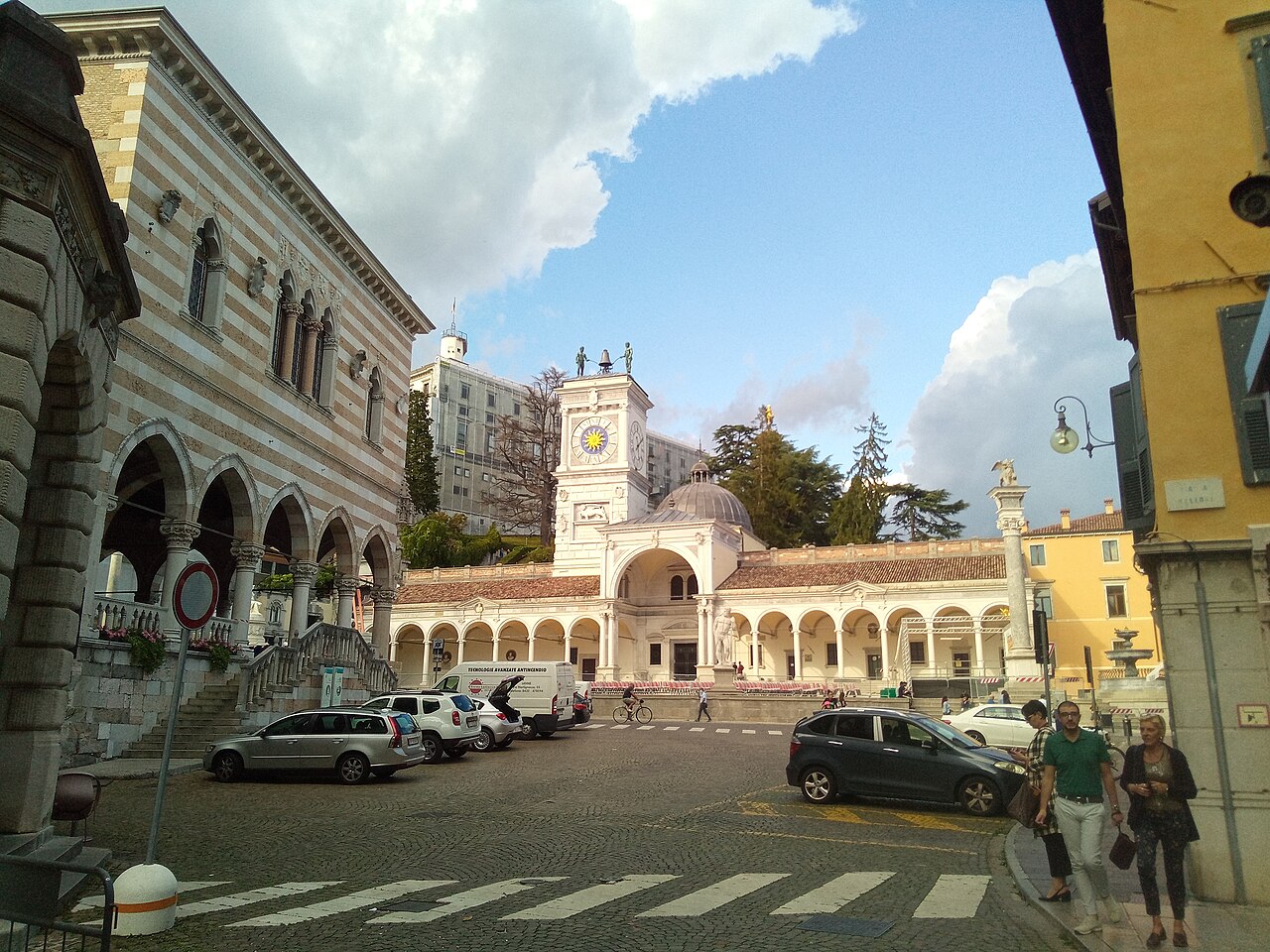Piazza Libertà, Udine